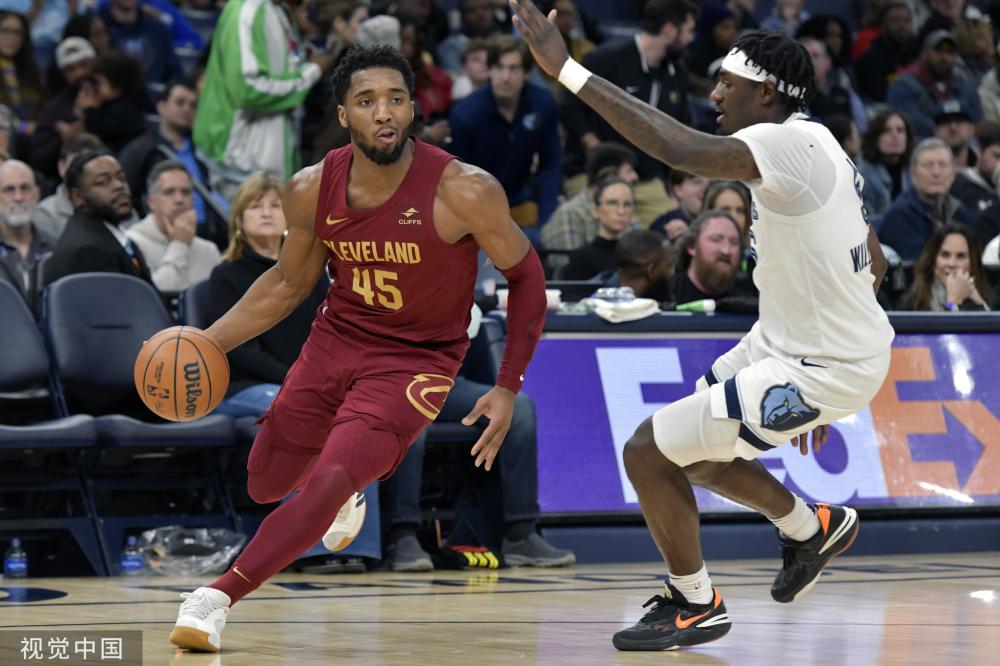 情的名人 情的名人